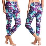 Athleta Floral Fade Sonar Workout Capri Leggings Size Small Photo 2
