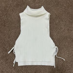 Edikted Cropped Sweater Photo 0