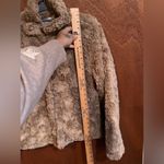 Dylan True grit by  Sherpa tan pullover size S Photo 2