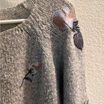 Woven Heart  Gray Floral Women's Sweater size Medium pullover Photo 6