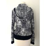 Chico's ✅ Blue and White Long Sleeve Hood Zipper Stretchy Jacket Sz 1 (M/8) Photo 1