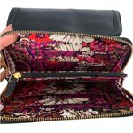 Vera Bradley Black Crossbody / Wallet Photo 6