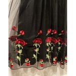 Anthropologie MODCLOTH Tulle Embroidered Sleeveless Rose Black Midi Dress Photo 7