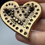 Chico's Chico’s Rhinestone Textured Heart Bronze Tone Pin Brooch Signed Photo 7