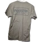 Pendleton , adult size, medium, short sleeve, Crewneck, graphic T-shirt‎ Photo 3