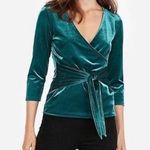 EXPRESS 🆕 Desire solid green stretch velvet wrap front v neck 3/4 sleeve ribbe… Photo 0
