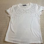 Romeo + Juliet Couture Romeo & Juliet White Embellished Tee Photo 0