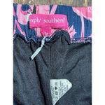 Simply Southern  Flamingo Shorts size L-XL Photo 1
