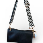 NWT A Wink & A Nod 4 in 1 Black Women's Bag Patterned Guitar Strap Gold Hardware Photo 0