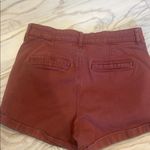 EXPRESS Women's Rust Shorts pleated mom style size 4 Photo 3