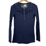 Ariat  Womens Navy Blue Long Sleeve Henley Shirt Lace Yoke Thermal Size S Photo 1