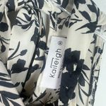 Kaileigh NWOT Stitch Fix  Floral High Neck Sleeveless Top Size Medium M NEW Photo 4