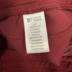 FIGS  Kade Cargo Scrub Pants Size Medium Petite Style T21004P PO 1450 Burgundy Photo 5