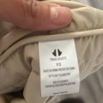 Thrive Societe Cream Quilted Vest XS Full zip Casual with Pockets Tan Winter Photo 8