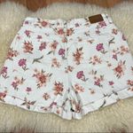American Eagle  Floral Mom Denim Shorts White / Pink 4 Photo 2