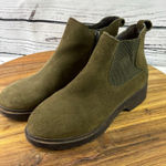 Easy Spirit Women's Martha Stewart Olive Green Suede Ankle Boots 7.5 Photo 0