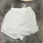 Princess Polly EUC  Amelia Shorts White Lined sz 0 Photo 5