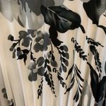 Studio West  vneck black and white dress size 2X Photo 4