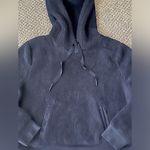 Banana Republic Women’s Crop Fuzzy Sweatshirt Hoodie in Navy Size S Photo 2