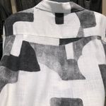 ZARA  Black/White Abstract Print Short Sleeve Shirt L Photo 6