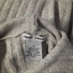 Sweet Romeo  Sweater Women Small Gray Hoodie Casual Long Sleeve Pullover Top Photo 6