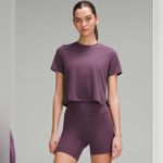 Lululemon  Ultralight Waist Length T Shirt Size 6 White Photo 6