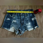 American Eagle Women's Vintage Hi-Rise Festival Destroyed Denim Shorts, Size 4 Photo 5