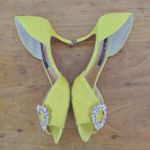 Nina New York Leather Soled Yellow Satin Rhinestone Heels Size 6.5M Photo 6