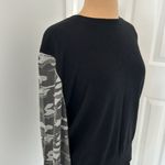 Monrow Camo Contrast Sleeve Pullover Crewneck Sweater Black Size M Photo 6