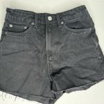 Weekday  Rove Shorts size 26 Photo 1