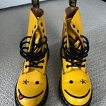 Dr. Martens  Photo 0