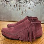 Minnetonka  Lacy Fringe Suede Burgundy Moccasin Booties Size 9 Photo 2