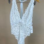NEW OH LA LA CHERI 1X 2X LINGERIE JEANA WHITE LACE TEDDY SUIT DEEP V Photo 3