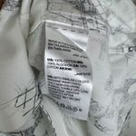 Chico's No Iron Paris Print Button Down Shirt Sz 1 Medium Long Sleeve Travel Chic Photo 6