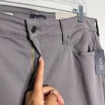 NYDJ NWT Alina Ankle With Clean Hem Gray Size 14 Photo 2