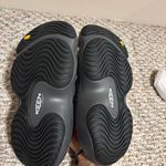 Keen NEW  Yogui Clog Dark Gray Slip On-Women's Size 10 Photo 5