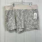 Athleta  Trekkie North Off White Lace  Athletic Shorts 22 NWT Photo 1