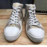 Dolce Vita Veola Plush Sneaker Women's 6.5 White Tan Plaid Fleece Athletic Shoes Photo 0
