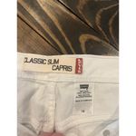 Levi's Levi’s Classic Slim Capris White Jeans Women 14 Spring Summer Cruise Beach Trip Photo 1