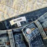 RE/DONE Women's 90s High Rise Loose Fit Straight Leg Jeans 26 Destroyed Mar Photo 4