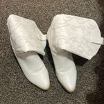 Amazon  white cowboy boots Photo 1