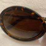 Boutique Sunglasses Photo 3