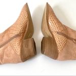 Louise et Cie  Vada Demure Tan/Pink/Nude Suede Leather Ankle Boots size 8.5 Photo 7