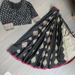 Women’s Kanjivaram Soft Lichi Silk Banarasi Sarees With Blouse Piece Black Size M Photo 2