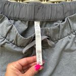 Lululemon ‎ On The Fly Short 8 athleisure workout yoga travel running hiking Photo 5