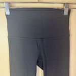 Lululemon  ALIGN 25” Black Leggings Size 2‎ Activewear Shaping Outdoor Photo 1