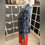 Mi Ami Blue and Black Floral Casual Chambray Jacket Photo 2