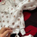 Ciebon white embroidered flowers puffy sleeve two piece top shorts XS Photo 3