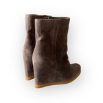 Stuart Weitzman new  𖦹 Bootscout Wedge Heel Ankle Boot 𖦹 Dark Taupe Suede 𖦹 10 Photo 3