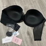 Calvin Klein Black Strapless Push Up Bras. Photo 1